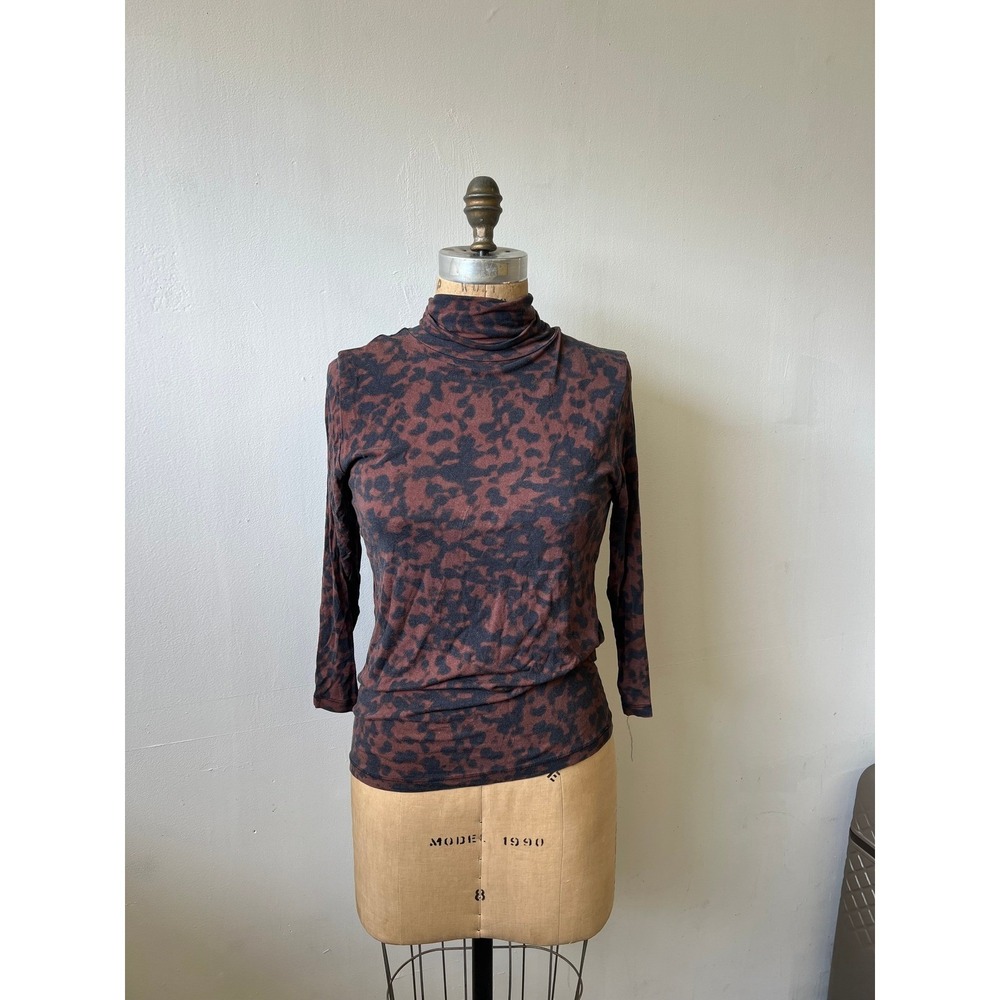 L'Agence Aja Turtleneck Top Brown Black Tortoise Shell Print 3/4 Sleeve Medium
